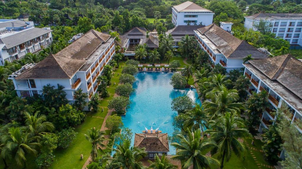 Naithonburi Beach Resort Naithonburi Beach Resort