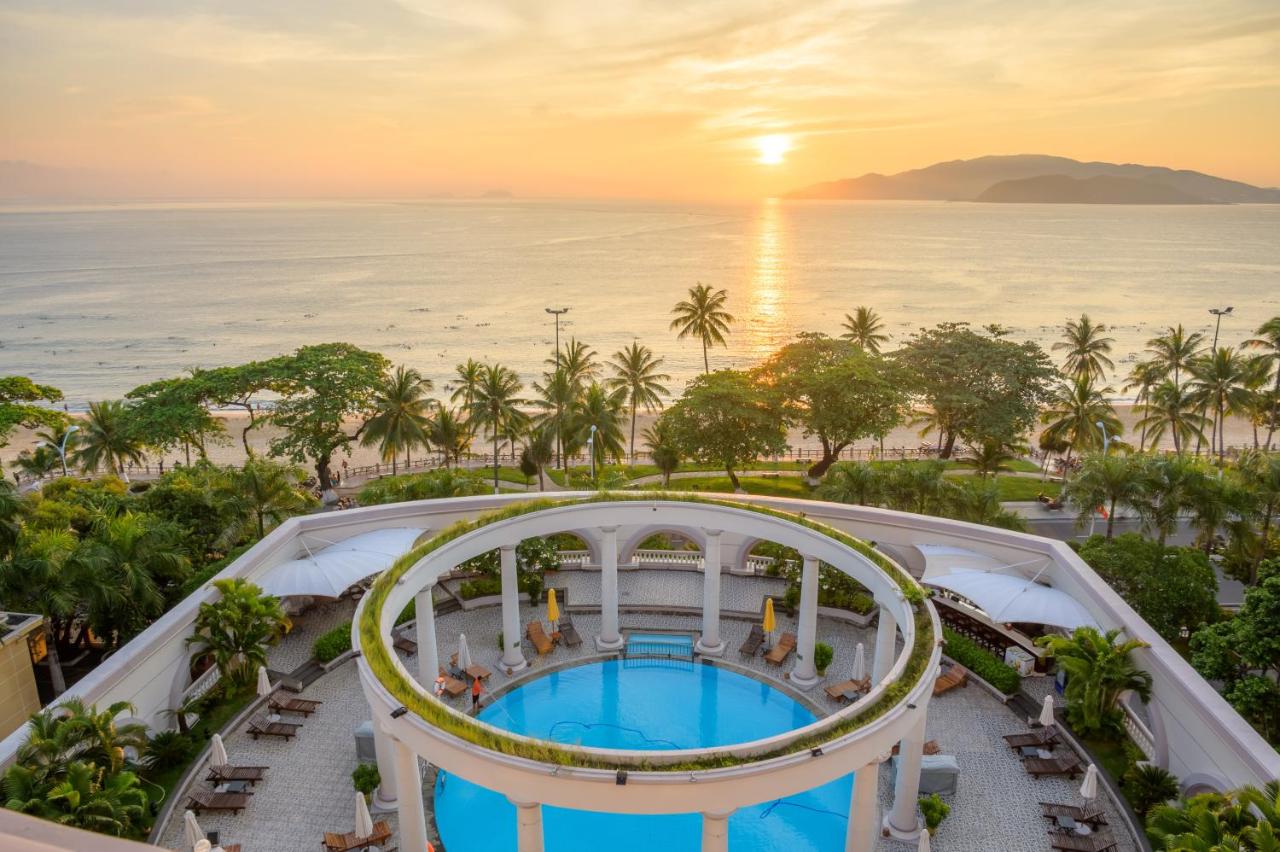 Sunrise Nha Trang Beach & Hotel Spa