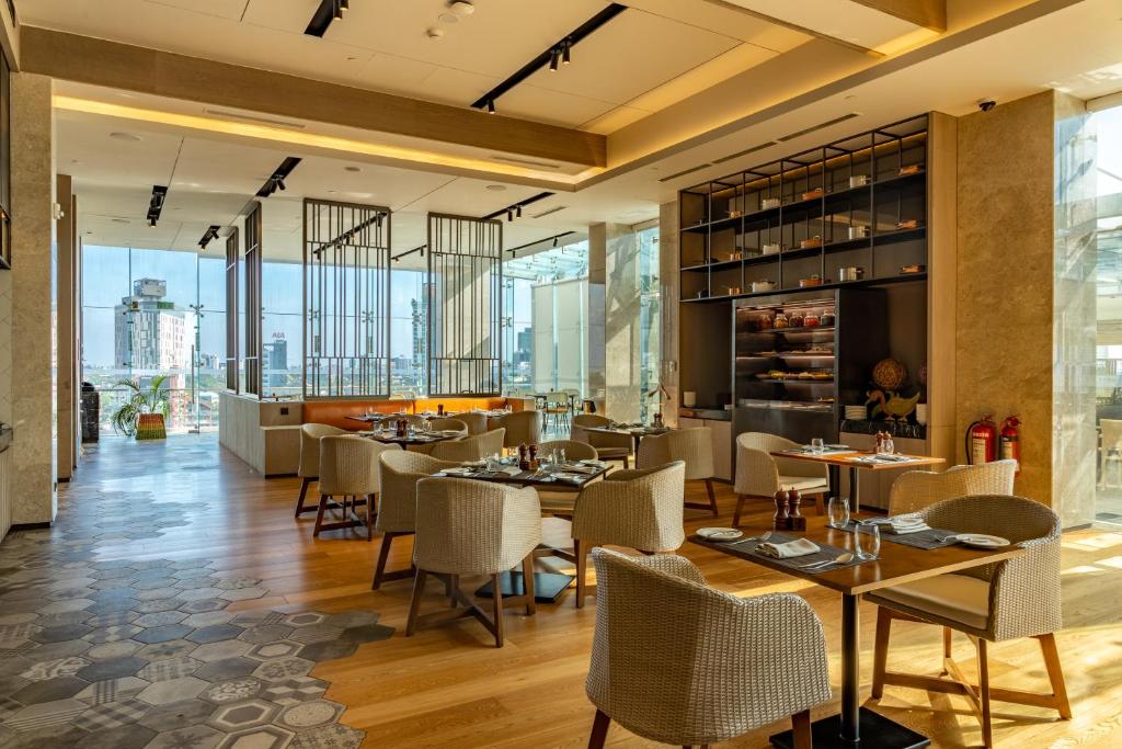 Courtyard by Marriott Colombo Courtyard by Marriott Colombo