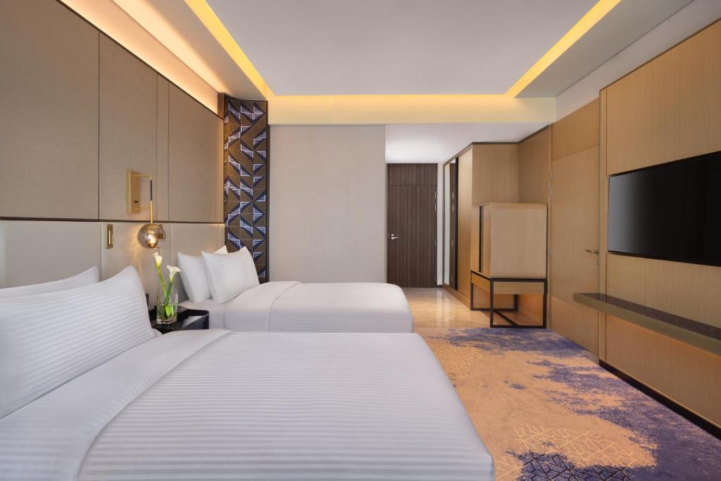 Amari Colombo Amari Colombo