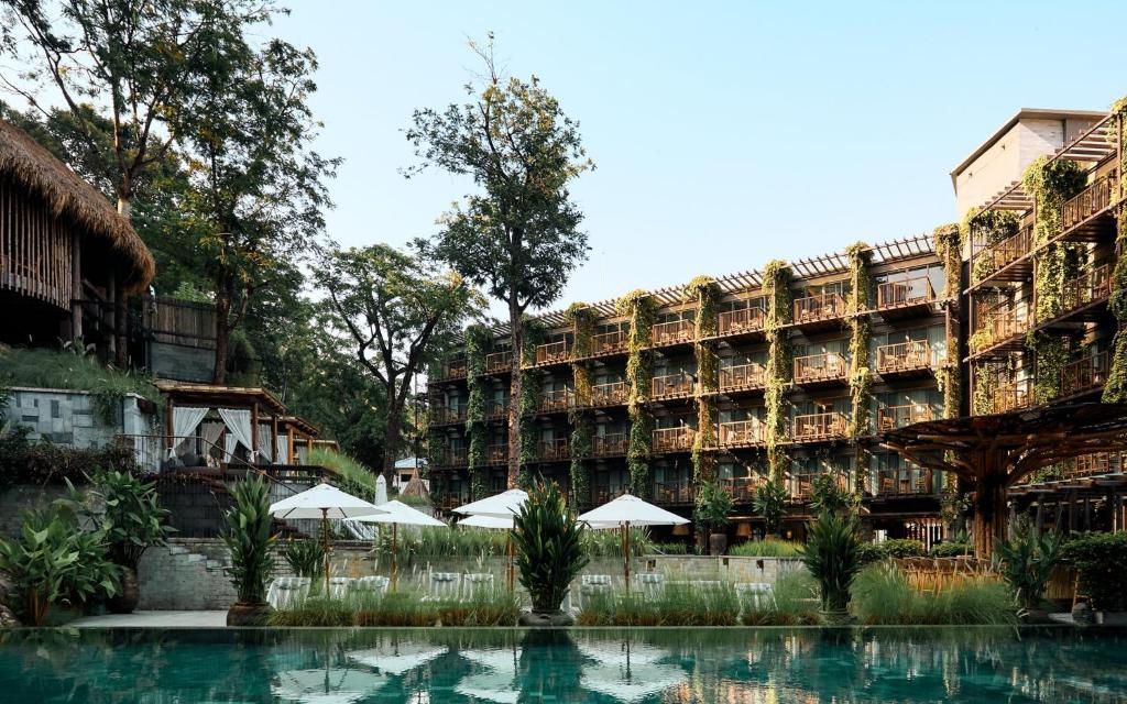 Dinso Resort & Villas Phuket Dinso Resort & Villas Phuket