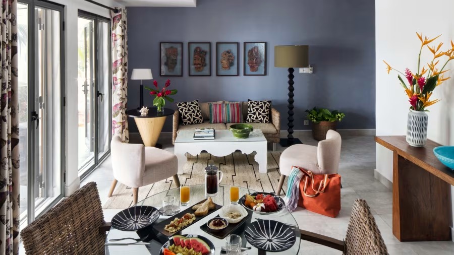 Owl and the Pussycat Owl and the Pussycat