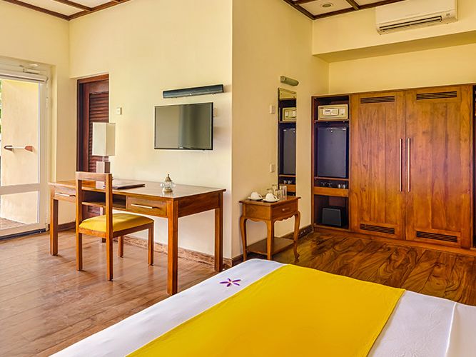 Mermaid Hotel & Club  Mermaid Hotel & Club