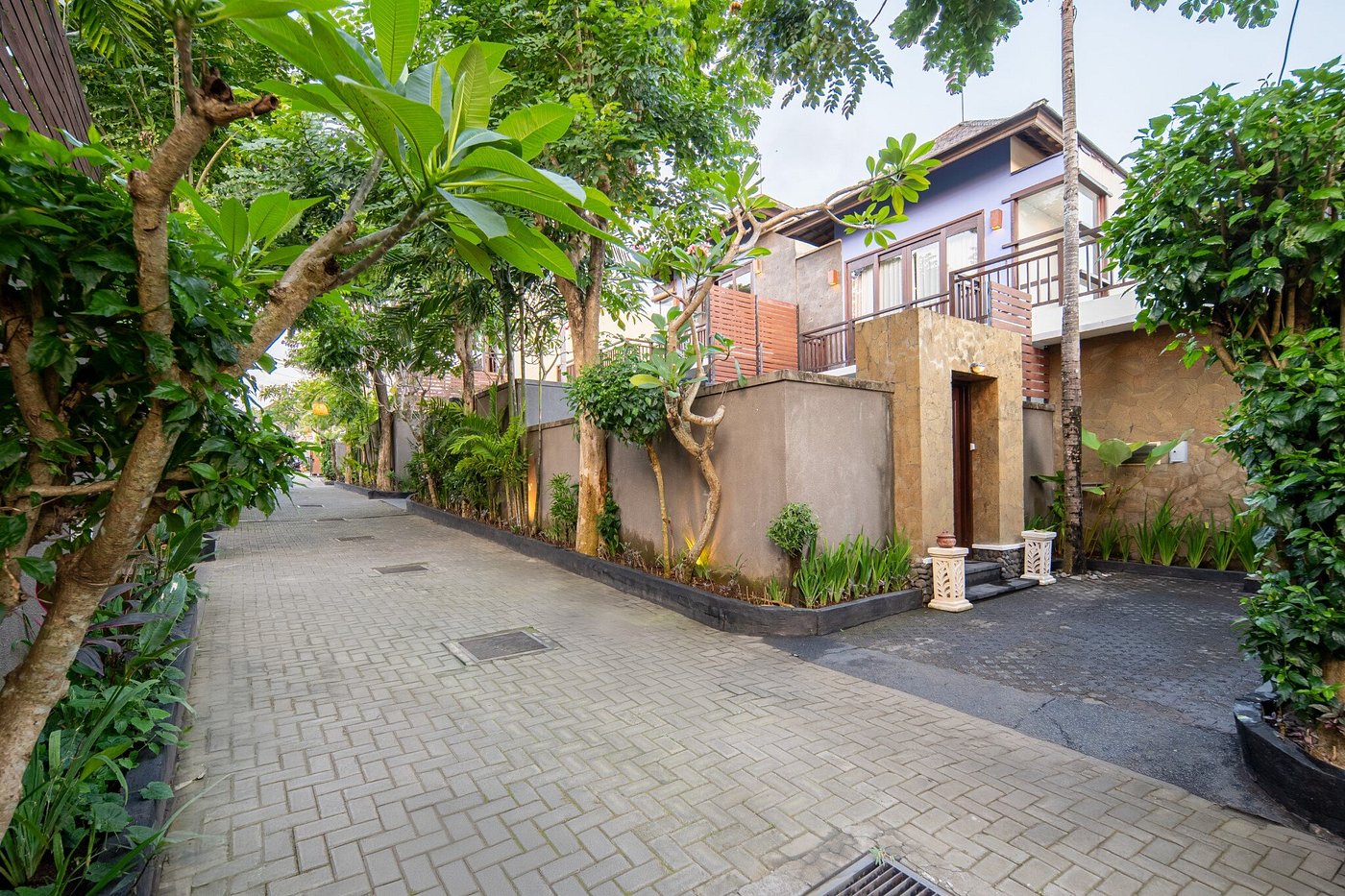 Canggu Circle 5*