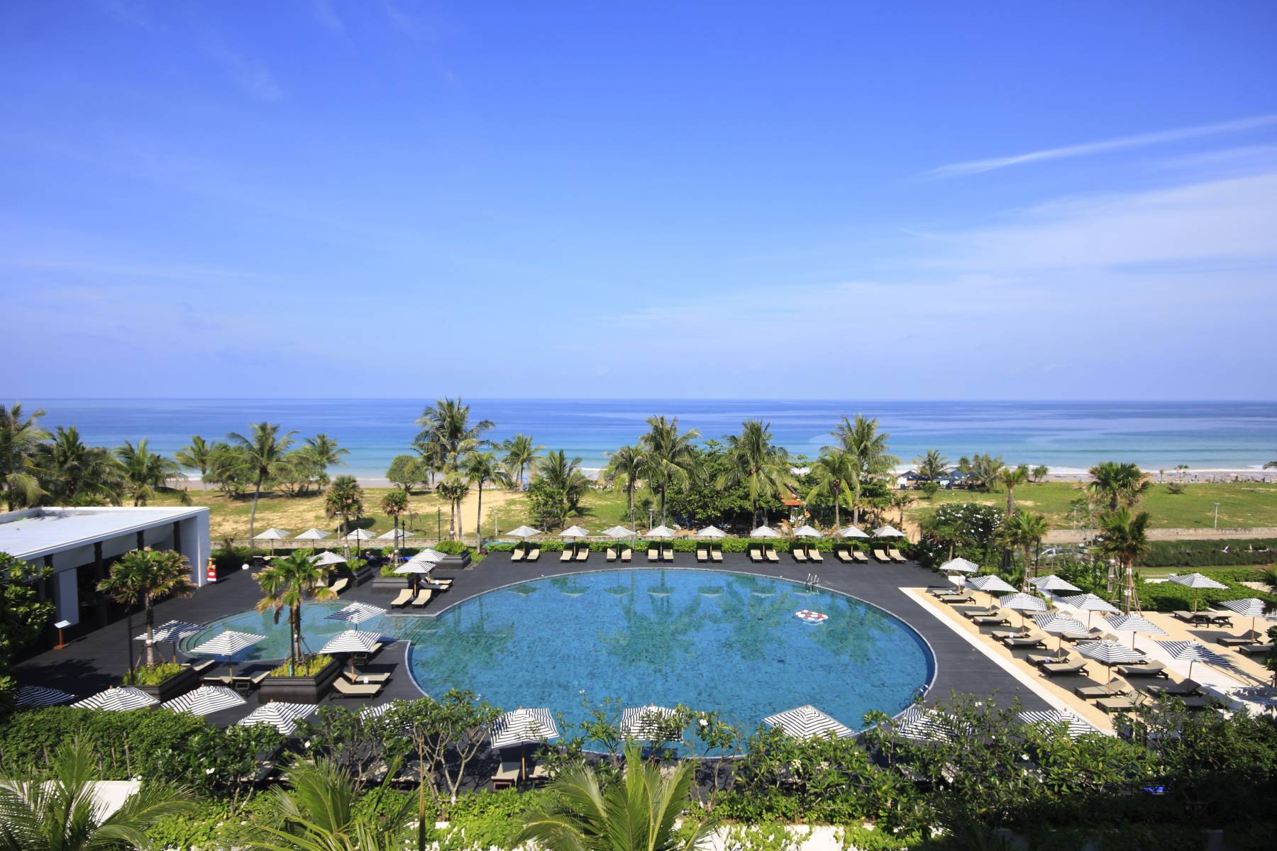 Pullman Phuket Karon Beach Resort Pullman Phuket Karon Beach Resort