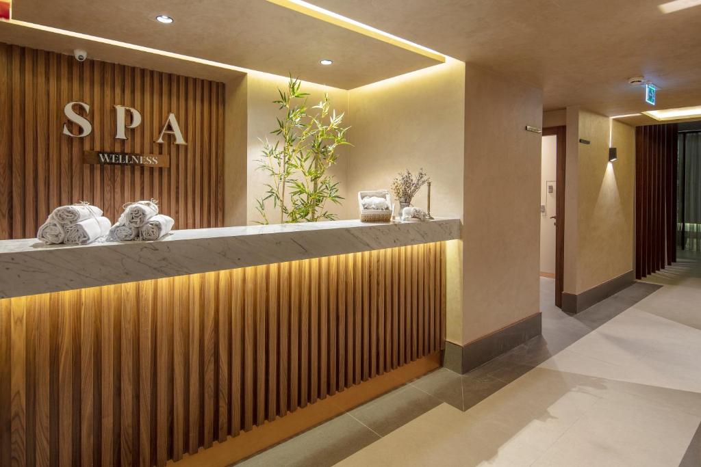 DANIS HOTEL OLD CITY