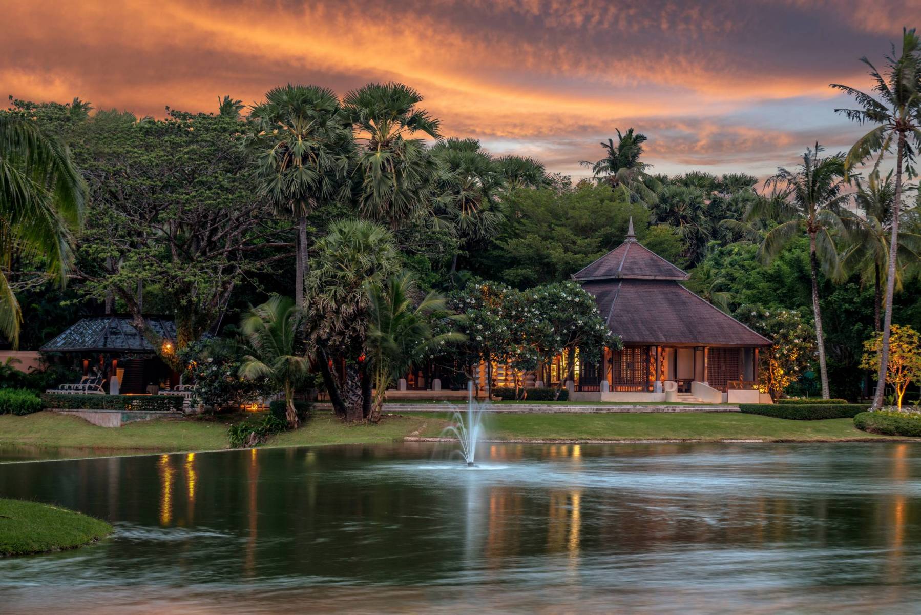 Pullman Phuket Karon Beach Resort Pullman Phuket Karon Beach Resort