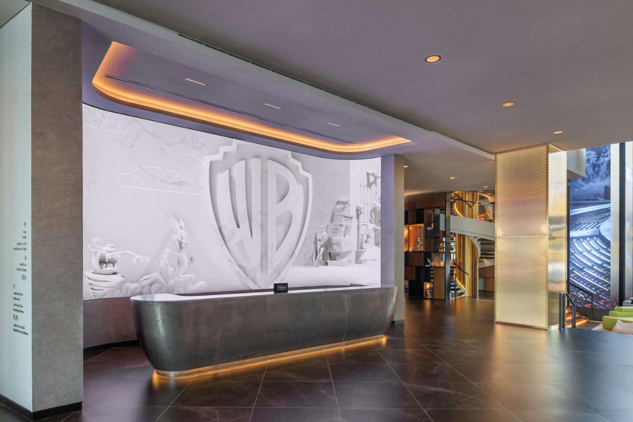 The Wb Abu Dhabi, Curio Collection By Hilton The Wb Abu Dhabi, Curio Collection By Hilton