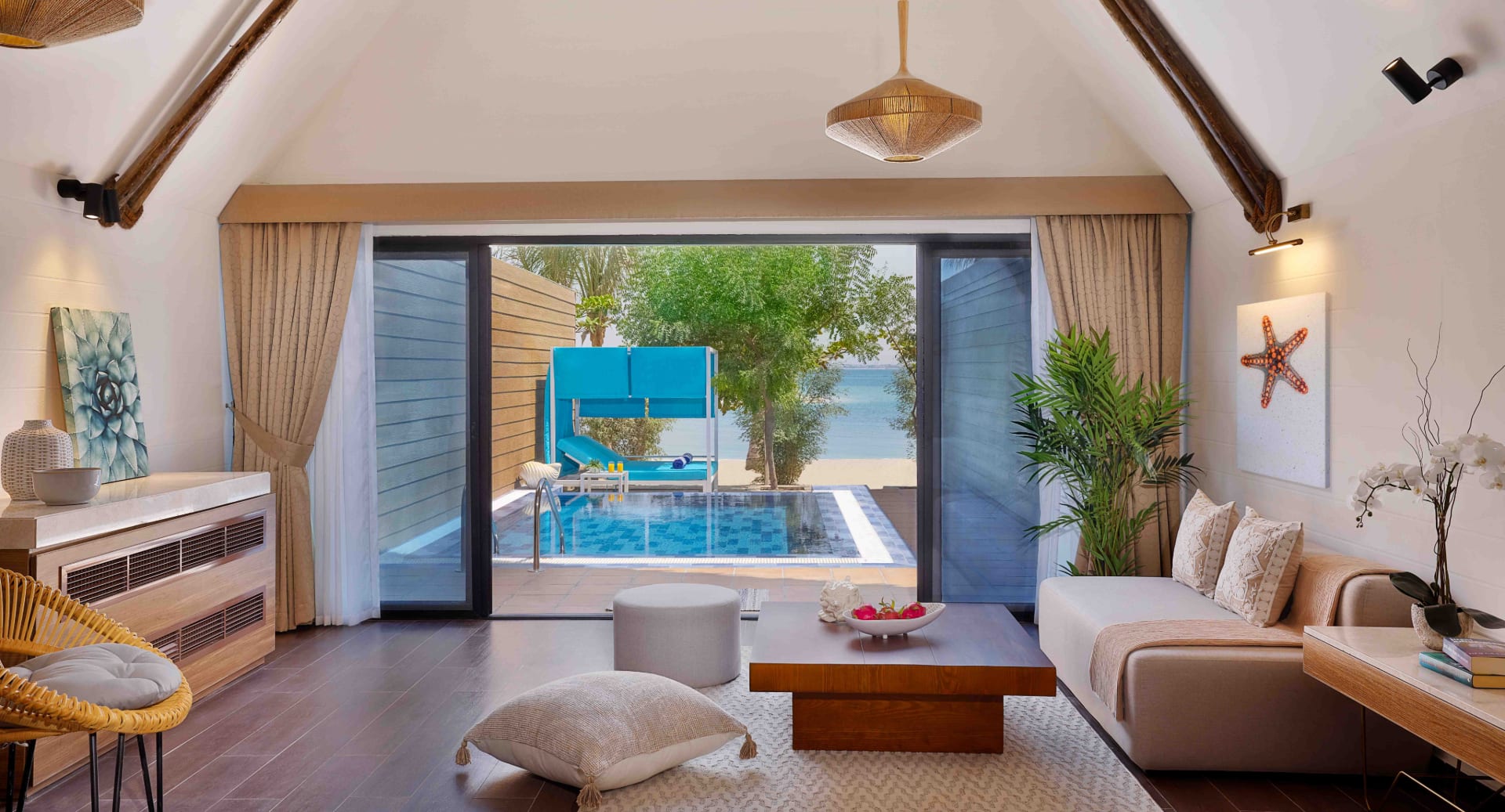 Anantara World Islands Dubai Resort Anantara World Islands Dubai Resort