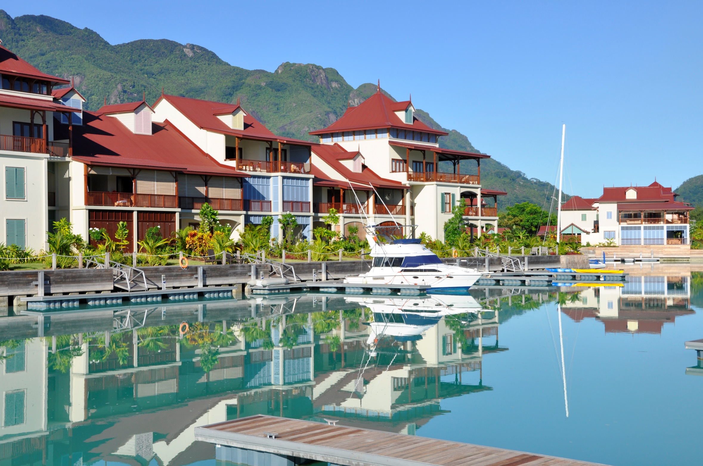 Отель Eden Island (Mahe) Отели на острове Маэ 🌴 Описание отеля и  бронирование тура