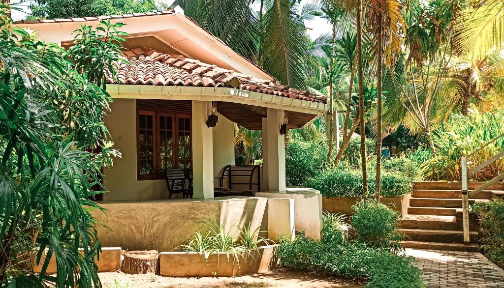 Lagoon Paradise Beach Resort Lagoon Paradise Beach Resort