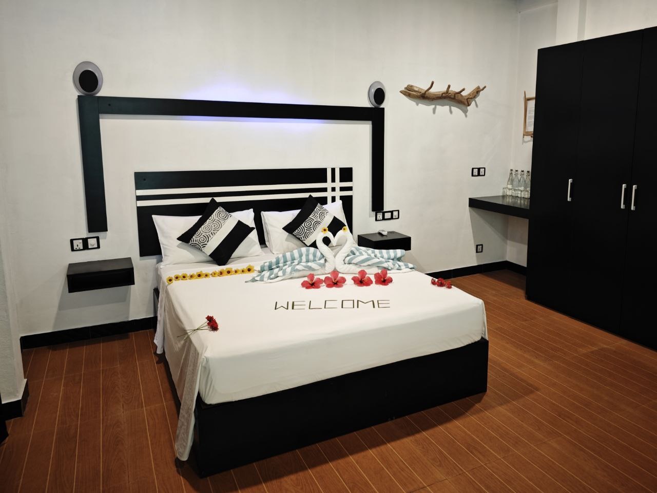 Dhonfulhafi Beach View & Spa 