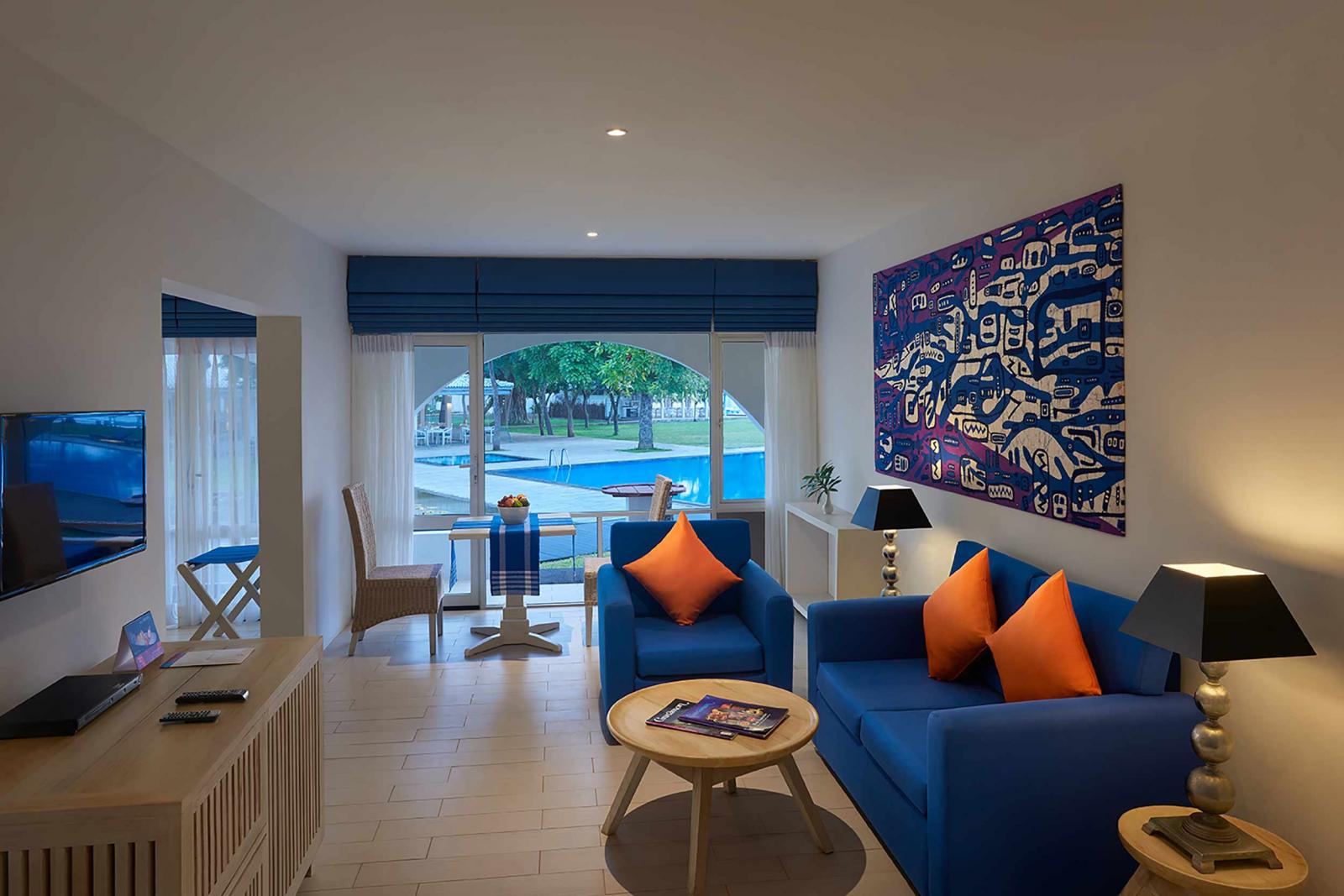 Trinco Blu by Cinnamon