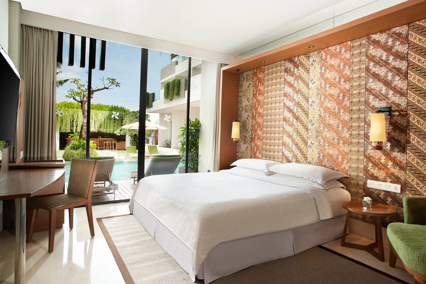 Four Points by Sheraton Bali Seminyak 4* Four Points by Sheraton Bali Seminyak 4*