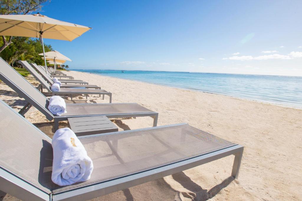 Crystals Beach Resort Belle Mare By Radisson