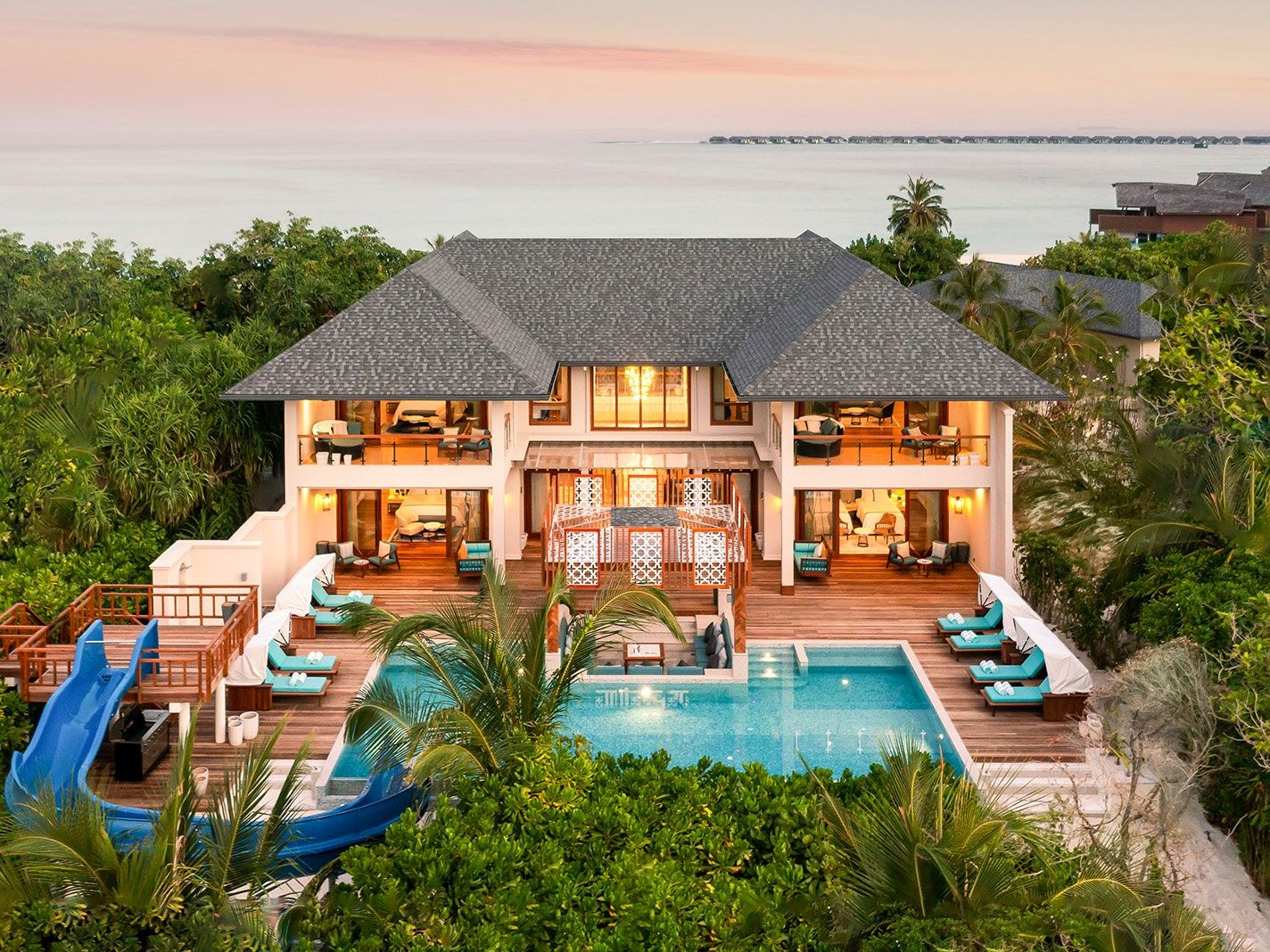 Hideaway Beach Resort and Spa Hideaway Beach Resort and Spa