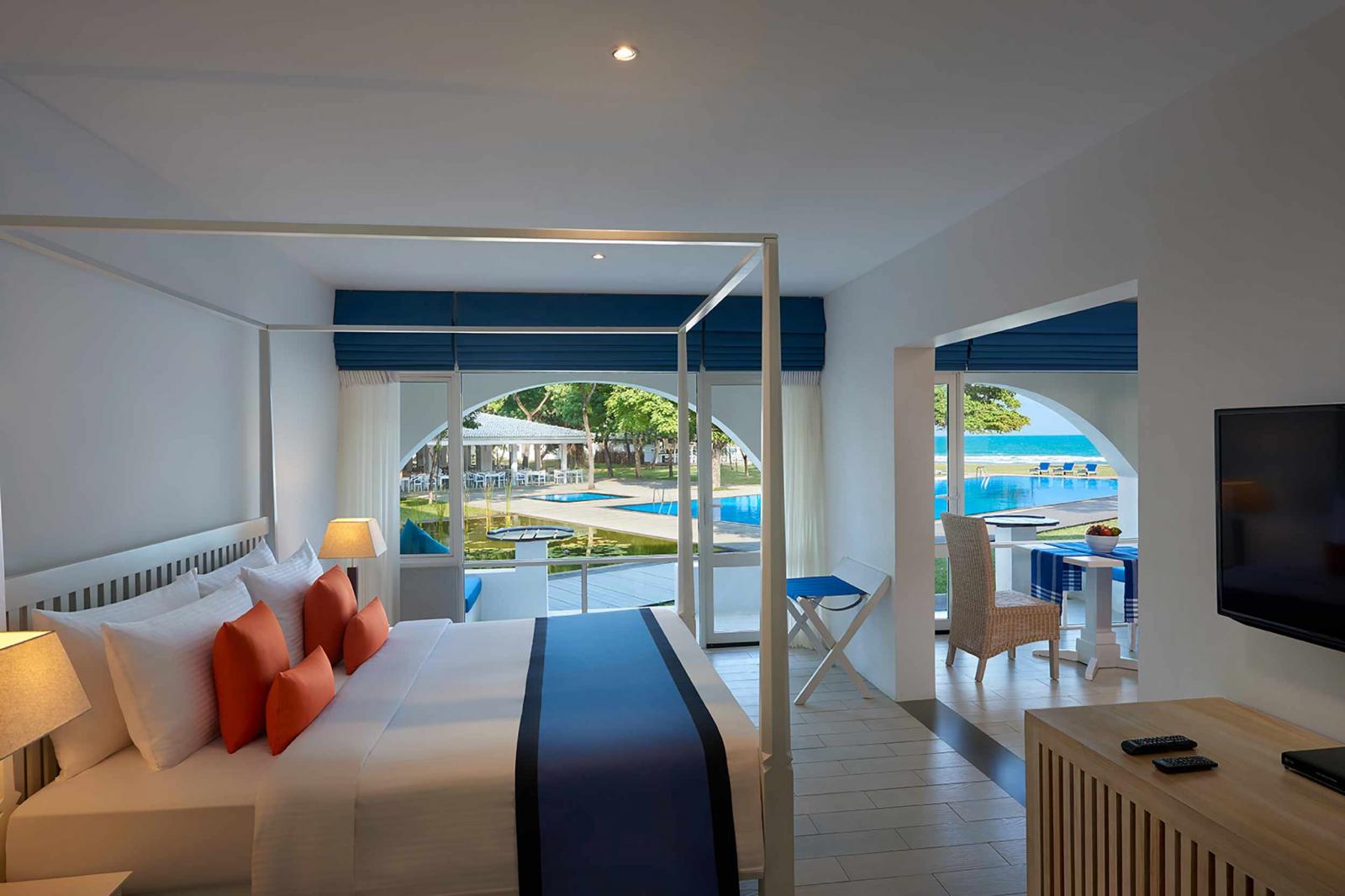 Trinco Blu by Cinnamon