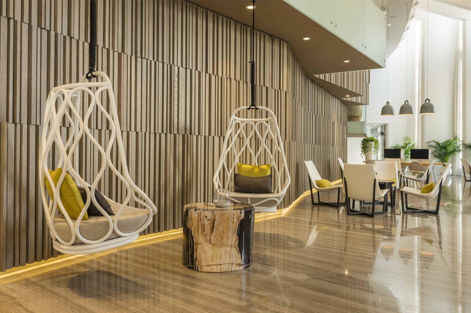 Le Royal Meridien Beach Resort & Spa Le Royal Meridien Beach Resort & Spa