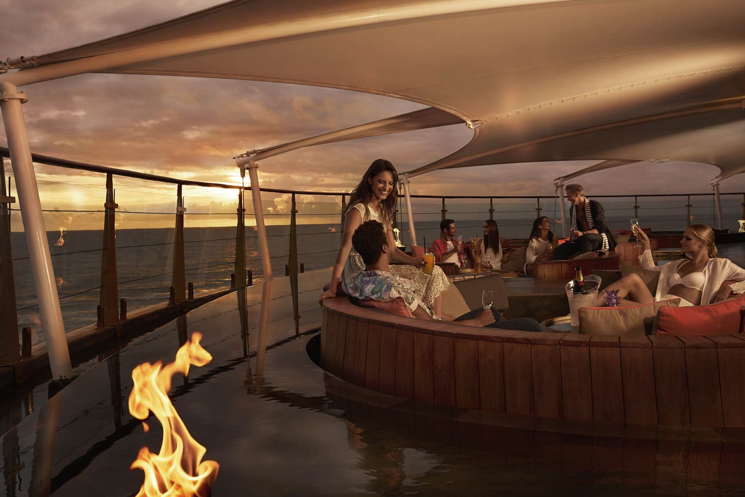 Double-Six Luxury Hotel Seminyak Double-Six Luxury Hotel Seminyak