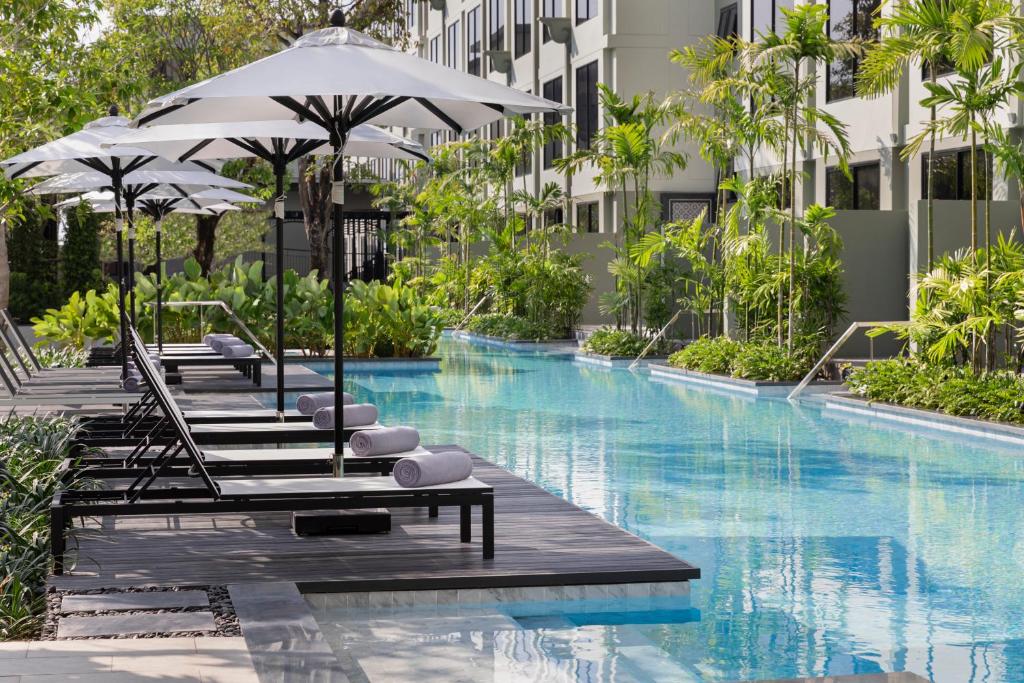Four Points by Sheraton Phuket Patong Beach Resort Four Points by Sheraton Phuket Patong Beach Resort