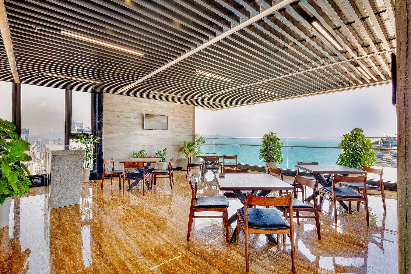 Emerald Bay Hotel & Spa Nha Trang