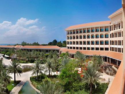 Fujairah Rotana Resort Al Aqah Beach