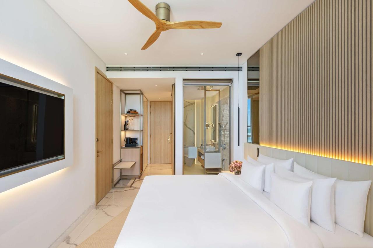 Radisson Collection, Thalpe Radisson Collection, Thalpe