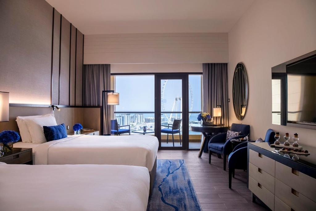 Amwaj Rotana Jumeirah Beach Residence  Amwaj Rotana Jumeirah Beach Residence
