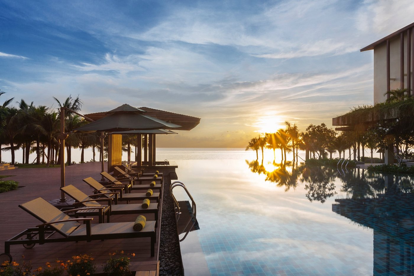 Dusit Princess Moonrise Beach Resort Phu Quoc