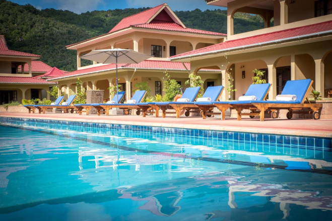 The Oasis Hotel Restaurant & Spa The Oasis Hotel Restaurant & Spa