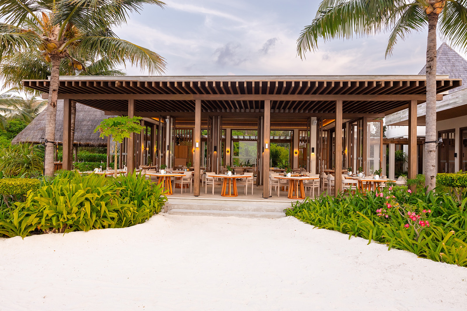 Kuda Villingili Resort Maldives Kuda Villingili Resort Maldives