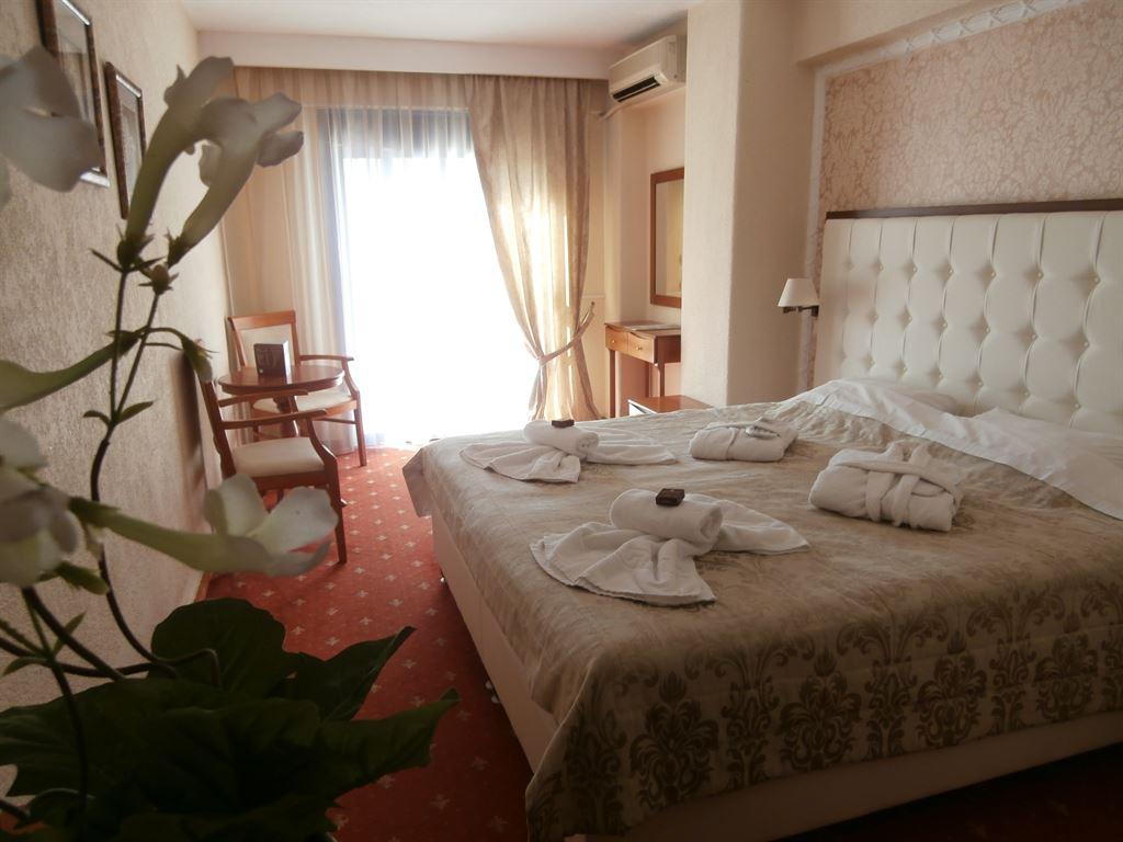 Отель secret. Неа Калликратия фото. Secret Hotel. PETHOTEL imgae