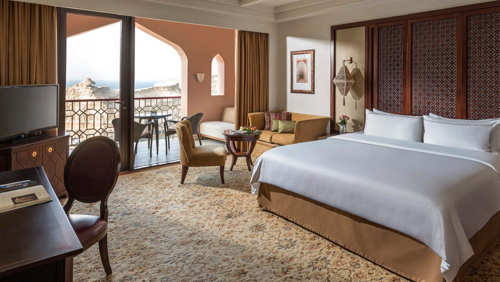 Shangri-La Al Husn Resort And Spa