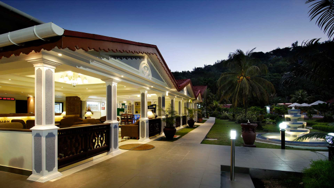 Berjaya Praslin Beach Hotel (Praslin) Berjaya Praslin Beach Hotel (Praslin)