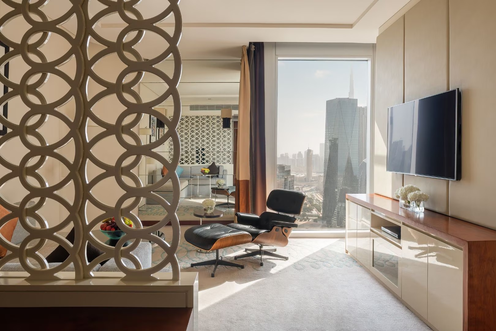 Jumeirah Emirates Towers Dubai Jumeirah Emirates Towers Dubai