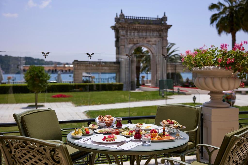 CIRAGAN PALACE KEMPINSKI