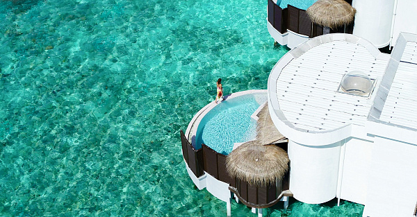 OBLU SELECT at Sangeli