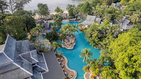 Thavorn Beach Village Resort