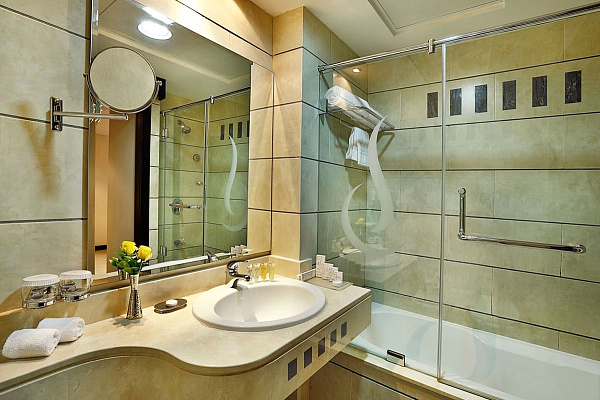 City Seasons Muscat Hotel