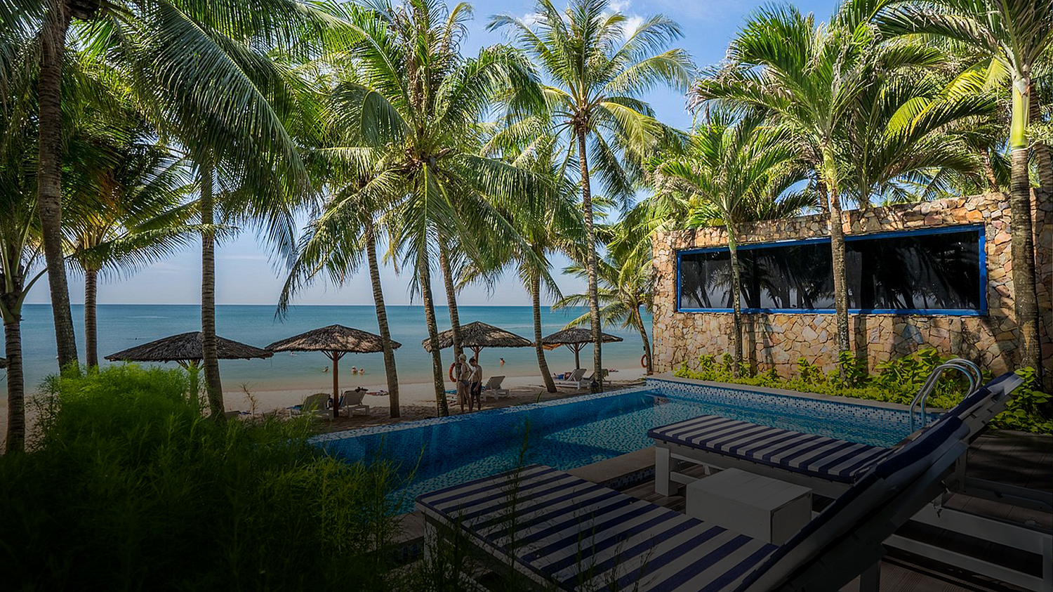 Lazure Resort and Spa