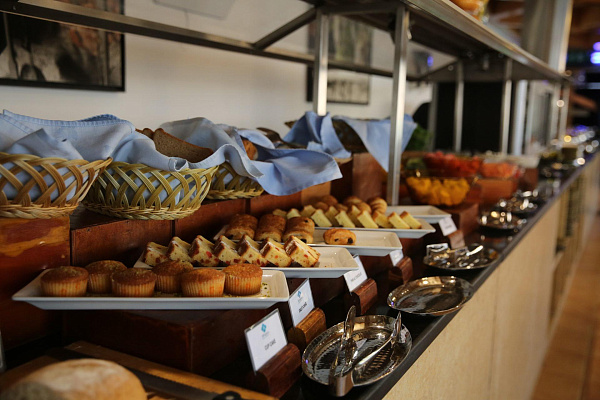 Atana Musandam Hotel