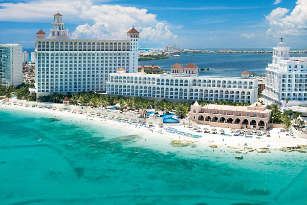 Riu Cancun