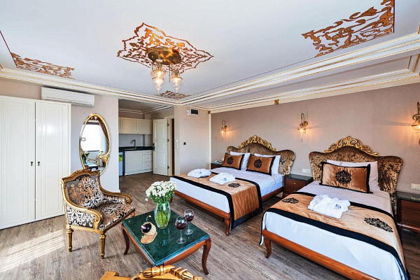 The Byzantium Hotel & Suites