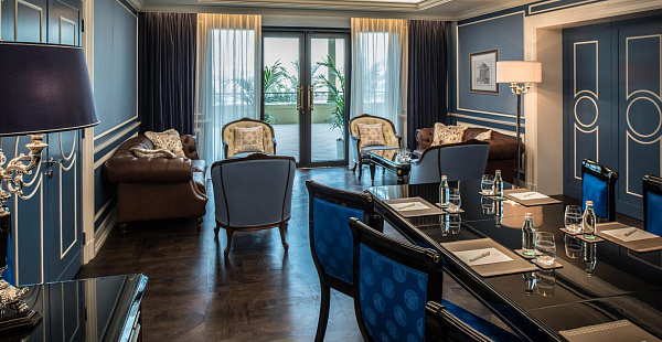 Palazzo Versace Hotel