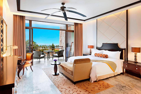 The St. Regis Sanya Yalong Bay Resort