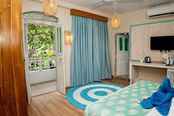 Thaproban Beach House