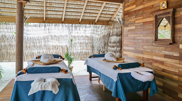 Diamonds Thudufushi Maldives