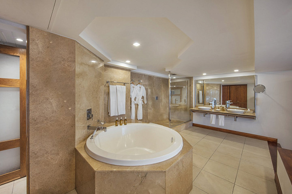 Shandrani Beachcomber Resort & Spa 