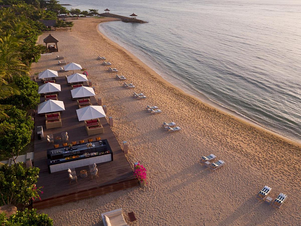 The Royal Santrian Villas