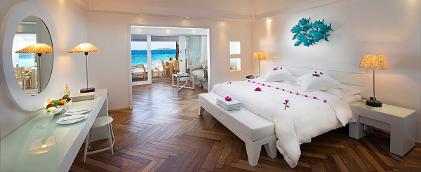 Diamonds Athuruga Maldives